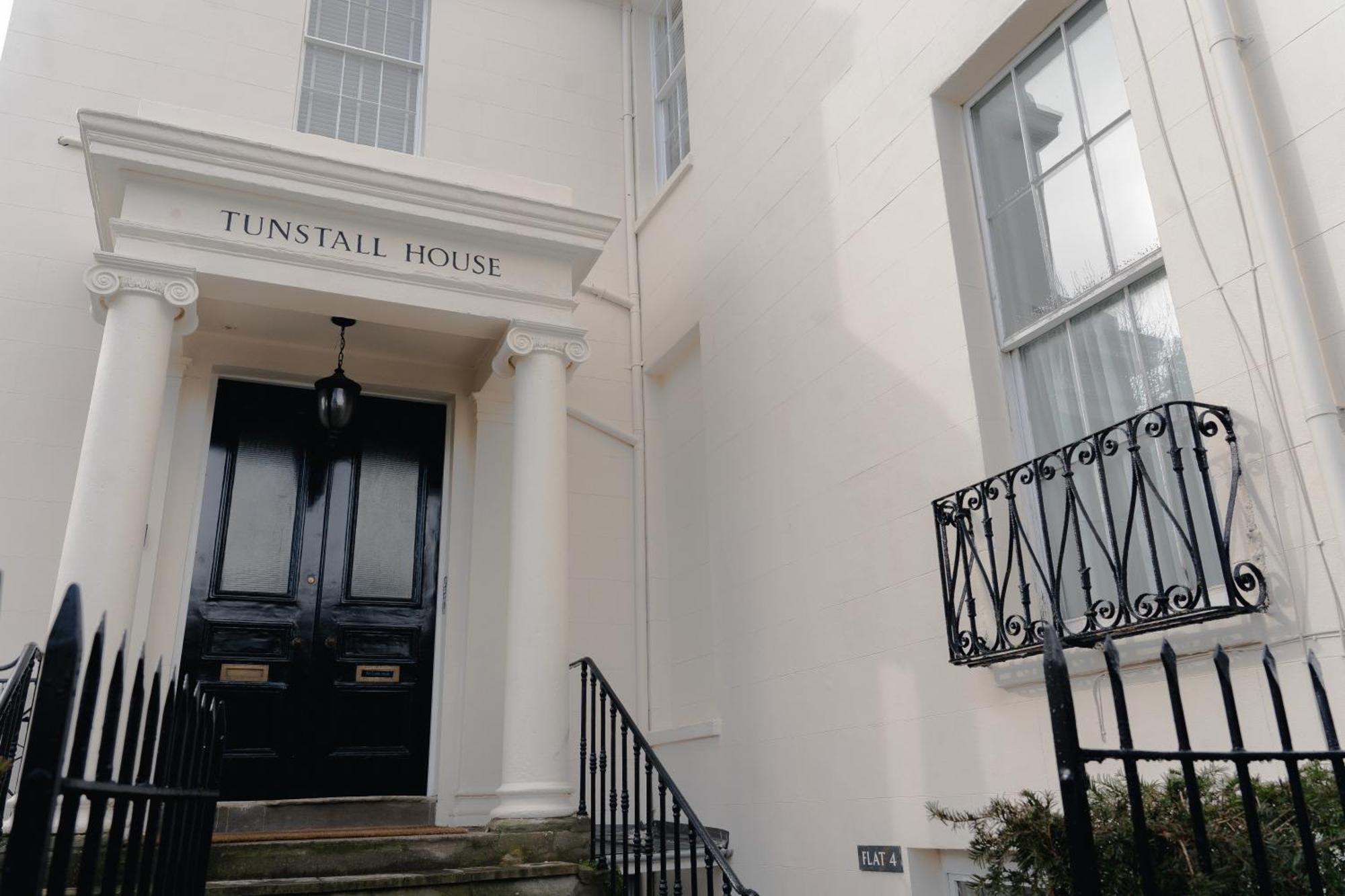 Tunstall House Cheltenham Exterior photo